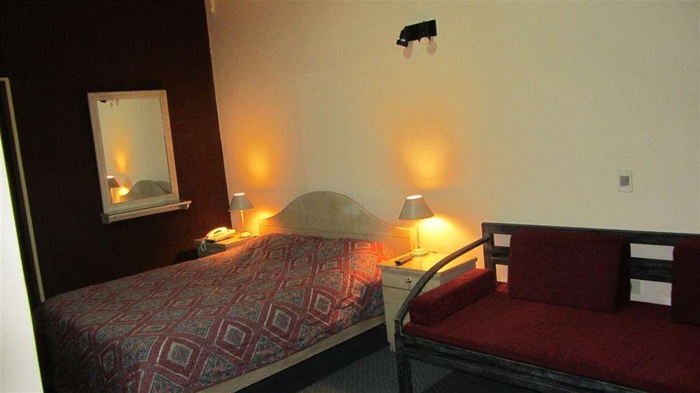 Aspen Hotel & Apart Asuncion Extérieur photo