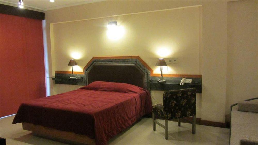 Aspen Hotel & Apart Asuncion Extérieur photo
