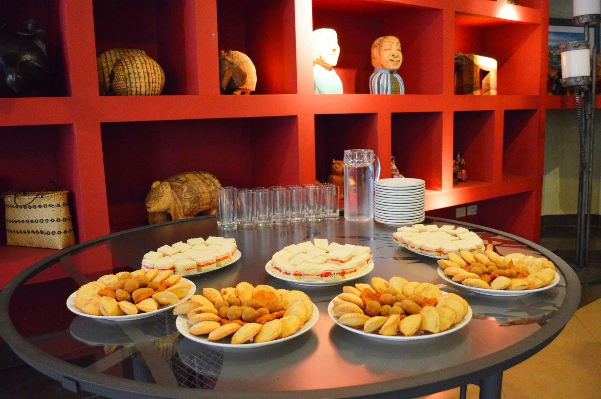 Aspen Hotel & Apart Asuncion Extérieur photo