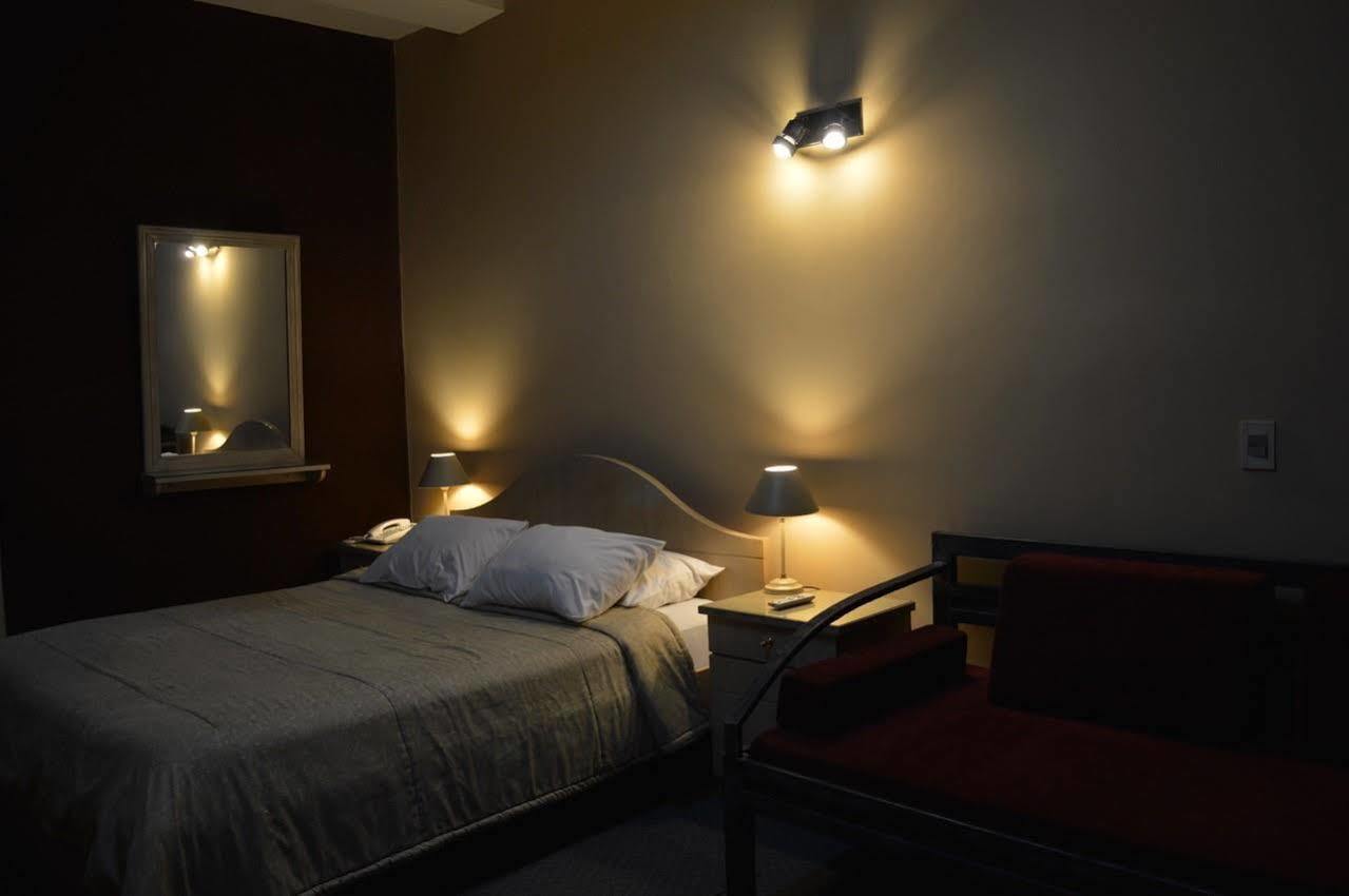 Aspen Hotel & Apart Asuncion Extérieur photo